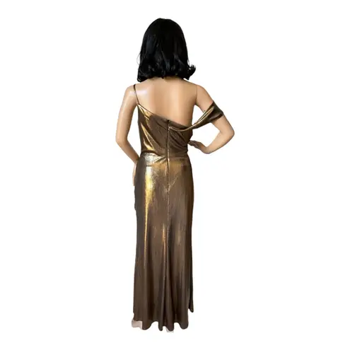 Mac Duggal IEENA for Gold Metallic One-Shoulder Gown style 26728 size 8