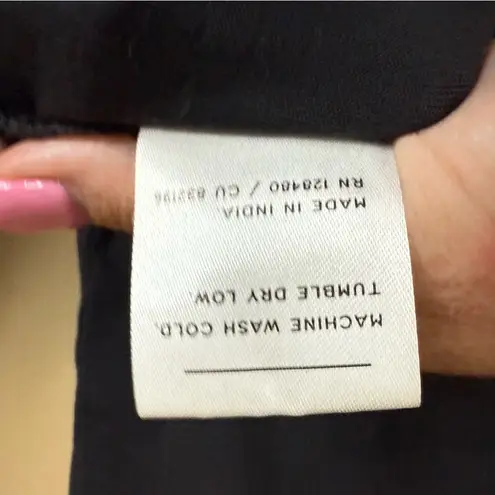 PACT Organic Cotton Black Size Large Basic Capsule Staple Tee Shirt Casual