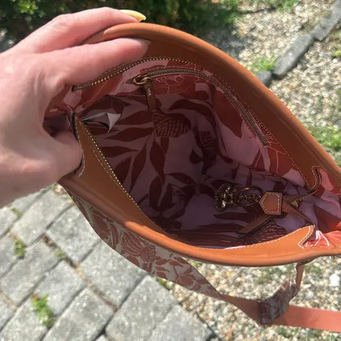 Stella & Dot woven bucket bag with guitar strap