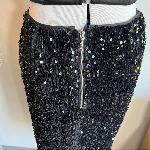 Black Sequin Knee Length Pencil Skirt