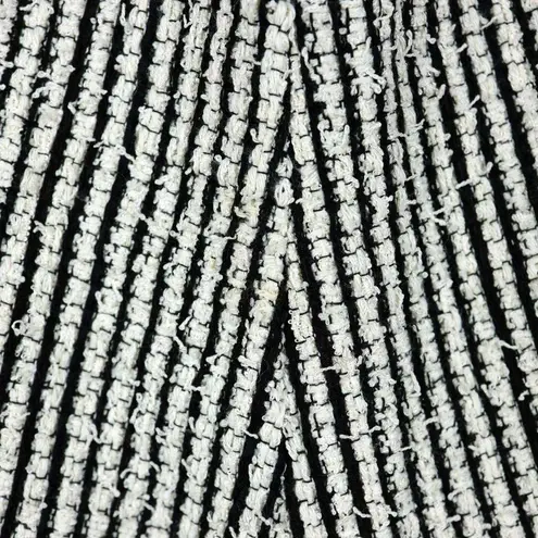 Sundays Berry Short Womens S White Black Striped Boucle High Waist Pleated NWT