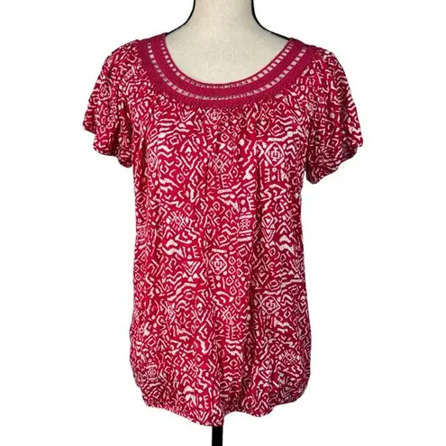 French Laundry Medium Top Crochet Round Neck Stretch Short Sleeve Lightweight