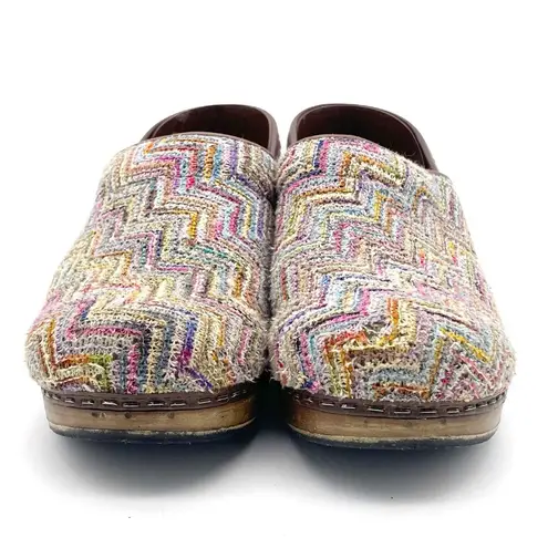 Sanita Professional Valborg Closed Back Clog Purple Rainbow Textile Knit Size 38 Tan