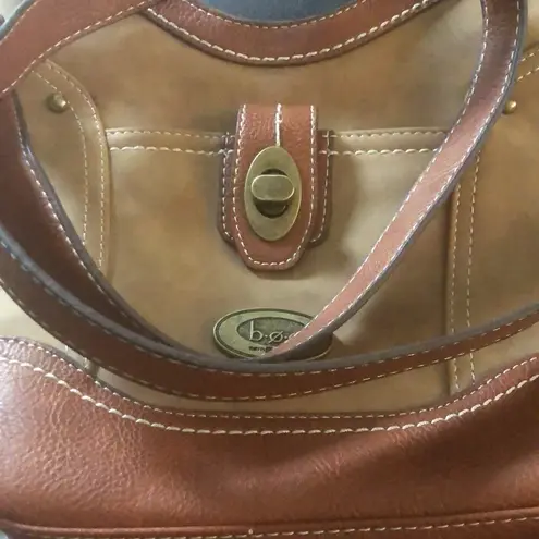 b.o.c. Born Brown Leather Shoulder Bucket Bag Zip Top Large Outer Pocket 10X10