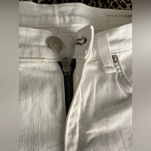Rag and Bone  The Mila White Shorts Size 26 - Image 3