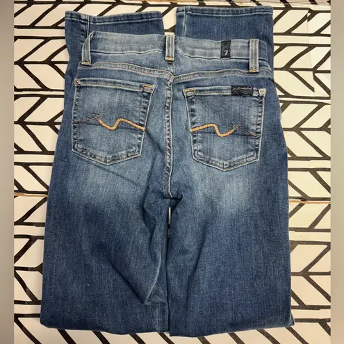 7 For All Mankind  Kimmie Straight Leg in size 24 - Image 3