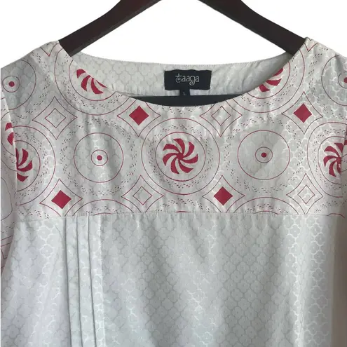 Taaga Top Women L White Red Crew Neck 3/4 Sleeve Artsy Print Lightweight Size L