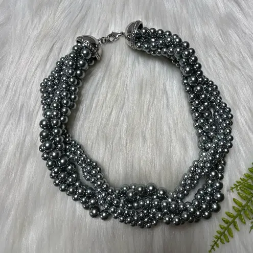 Faux pearl gray cluster layered chunky statement necklace