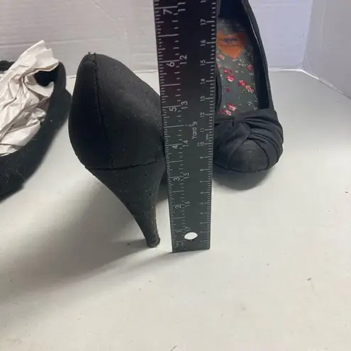 ROCKET DOCKET Pumps & WET SEAL Flats Size 7 Black Black