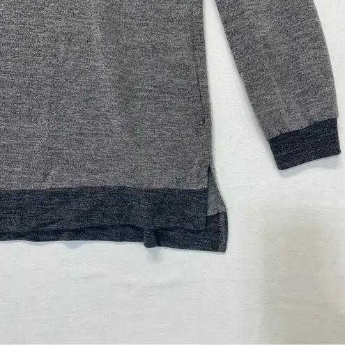 Gray Ringer Knit Sweater Women’s Size Large