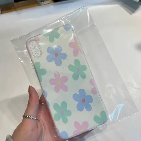 IPhone XS Max Floral Phone Case Multi