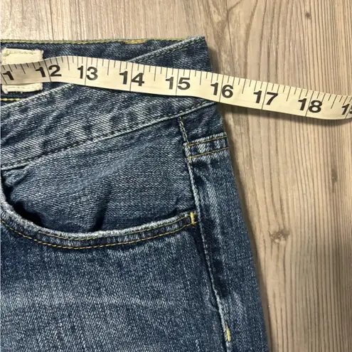 Authentic Low Boy jeans featuring a classic low