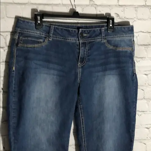 Maurice's  blue jeans