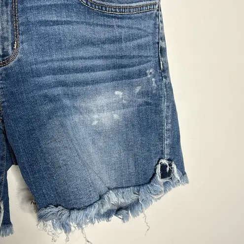 Arizona Jeans Arizona Jean Co light wash paint splatter fringe hem denim Bermuda shorts size 9