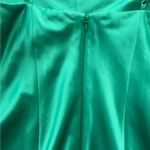 Majorelle Revolve Laurena Mini Dress in Green Satin Size Medium Homecoming