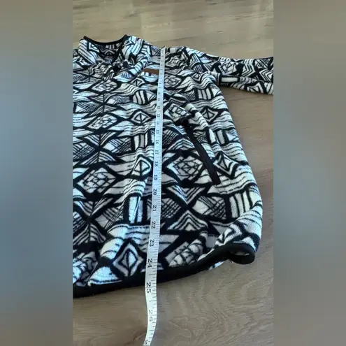 KAVU CAVANAUGH Pullover Fleece Sweatshirt black white tribal size medium