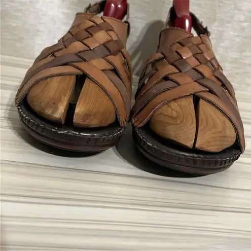 st. john's bay Womens  Leather Sandals Slingback Flats Size 10 M