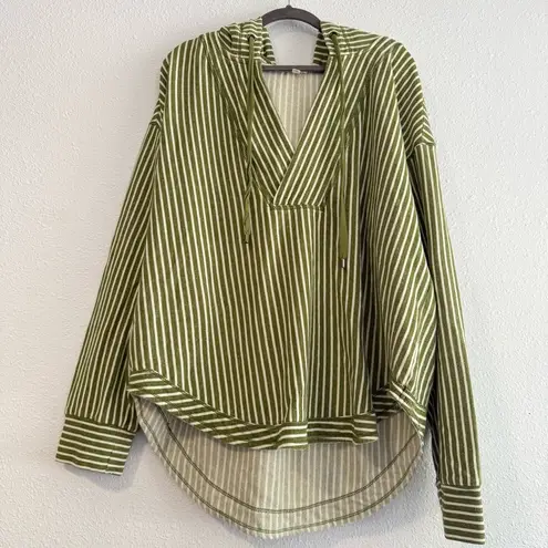 Pilcro Anthropology Pilco Wharfside Hooded Sweatshirt Green Motif Size 2X