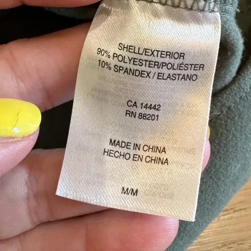 Mondetta lightweight fleece long sleeve button up green size medium