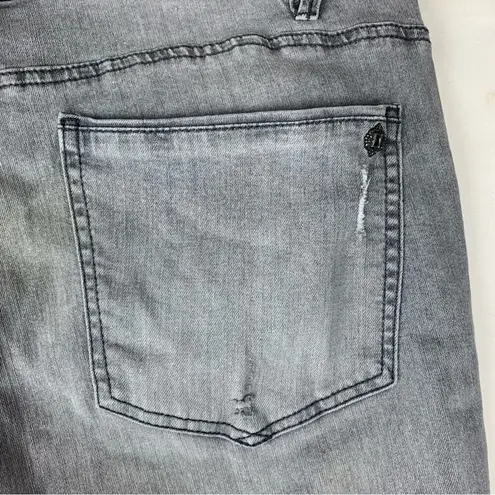 Democracy women's size 16 absolution slimming Gray Straight Leg Jeans