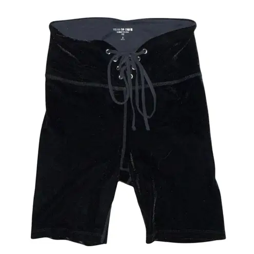 Year Of Ours Velvet Football Lace