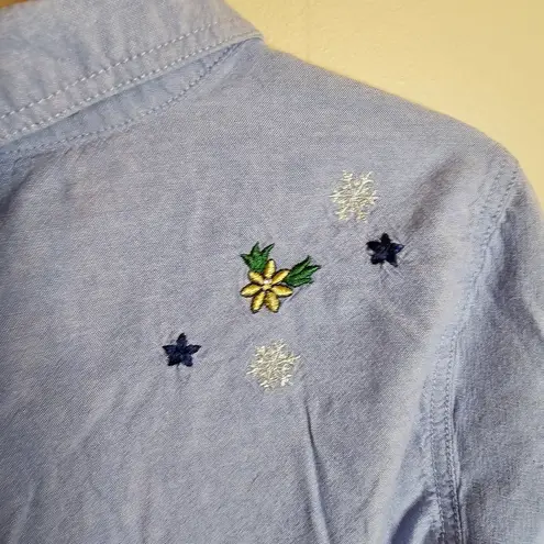 White Stag  Vintage Light Wash Light Weight Embroidered Denim Christmas Shirt