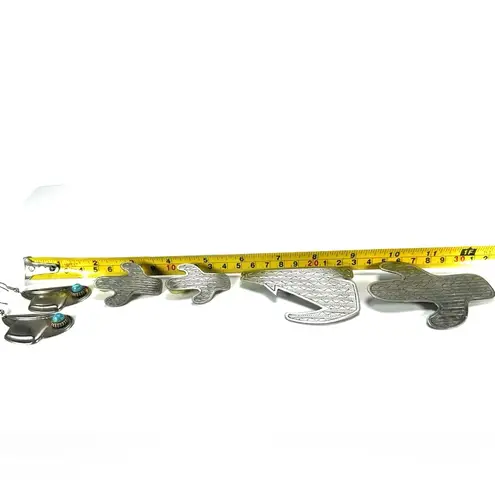 VTG JJ 1988 SOUTHWESTERN CACTUS COYOTE HAT STAMPED PWETER BROOCH EARRINGS LOT Gray