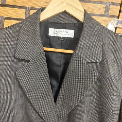 Tahari Black Wool Two Piece Skirt And Blazer Set Size 14