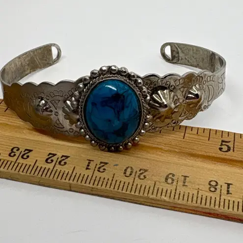 Vintage Turquoise Color Stone Cuff Bracelet Silver Tone Southwestern Style Blue