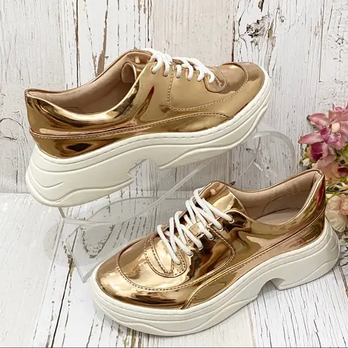 Katy Perry “Vandall” Metallic Sneakers 5.5