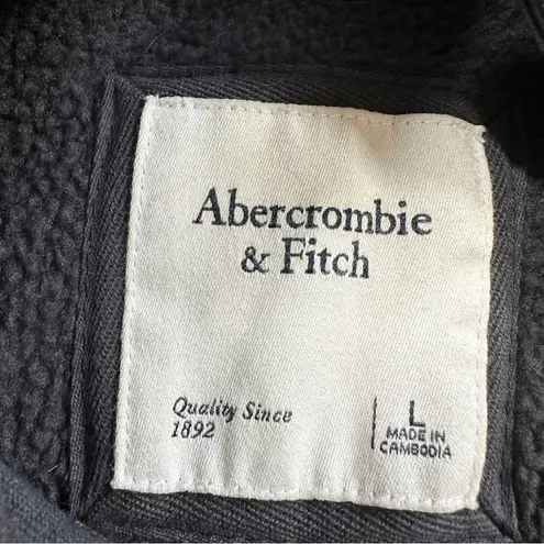 Abercrombie & Fitch  Asymmetrical Snap-Up Fleece Faux Leather Pullover in Black L - Image 11