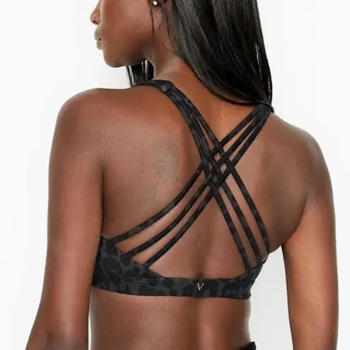 Victoria's Secret Victoria’s Secret Black Leopard Print Lounge Bra