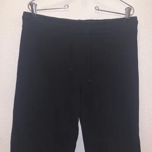 Zoey & Beth Black Pull On Comfy Lounging Capri Leggings