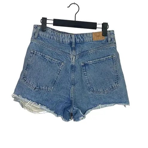 ZARA  Raw Ripped Hem Cutoff Distressed Jean Shorts High Rise Pockets 6 Med Wash