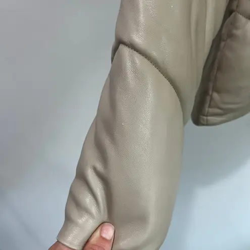 Abercrombie & Fitch Abercrombie Vegan Leather Puffer Jacket Size M Neutral Beige Cropped Winter - Image 10