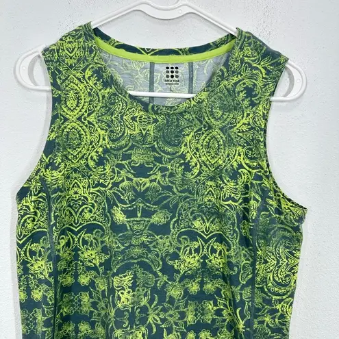 Title Nine Womens Athletic Tank Top Green Yellow Paisley Print Athletic Fit