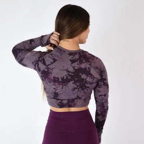 FLEO Foundation Long Sleeve