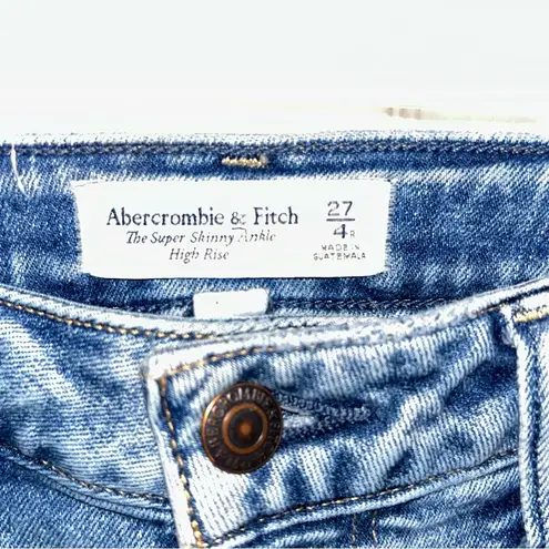 Abercrombie & Fitch - The Super Skinny  Ankle High Rise Curve Love Jeans Size 27