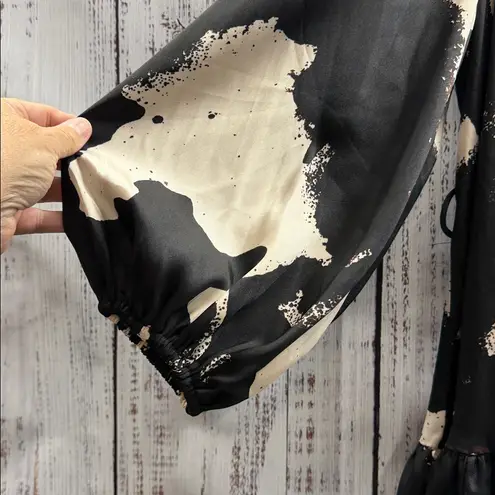 ALEXIS X TARGET NWT Black Beige Print Ruffle Hem Long Balloon Sleeve Mini Dress Size M