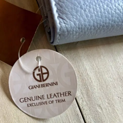 Giani Bernini Light Blue
Leather Wallet NWT