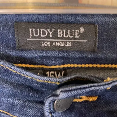 Judy Blue 🚫SOLD🚫 Skinny Fit Capri Raw Hem Stretchy Jeans Size 16W