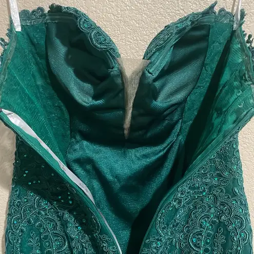 Ellie Wilde lace appliqué tulle mermaid sheer corset gown in emerald Size 4