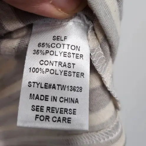 Andthewhy NWT Tunic Top Large Gray Cream Stripes Pleated Lace Details Size Small