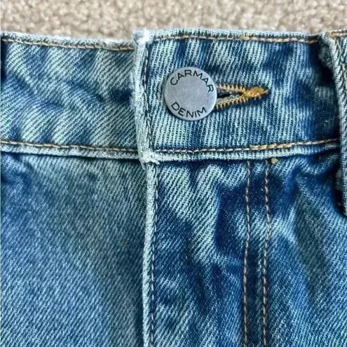 Carmar blue denim skirt in size 26
