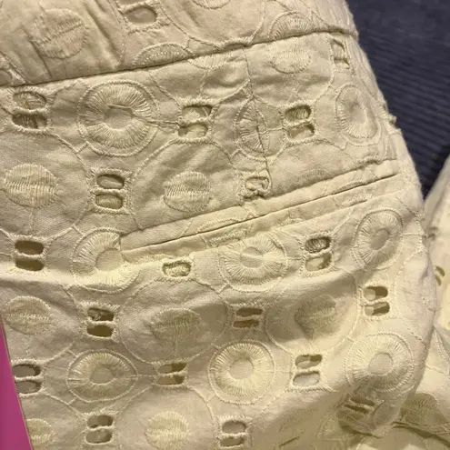 Isaac Mizrahi New York NWT Size 2 Citron Yellow Eyelet South Hampton Crop Pants