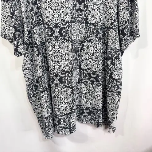 Catherines Plus Size 3X Top 26W 28W Black White Easy Fit Tees Collection 1315