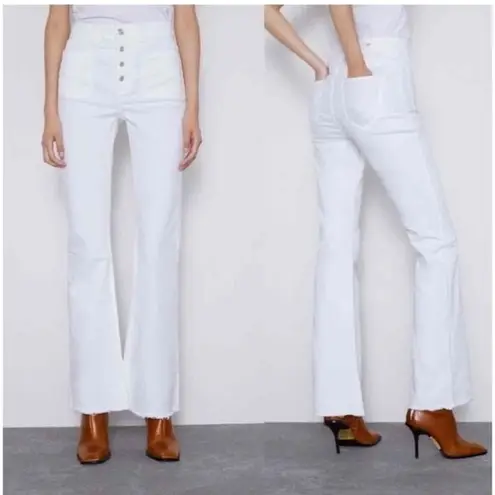 ZARA NEW  White High Waisted Flared Jeans Button Fly Frayed Hems Size 4