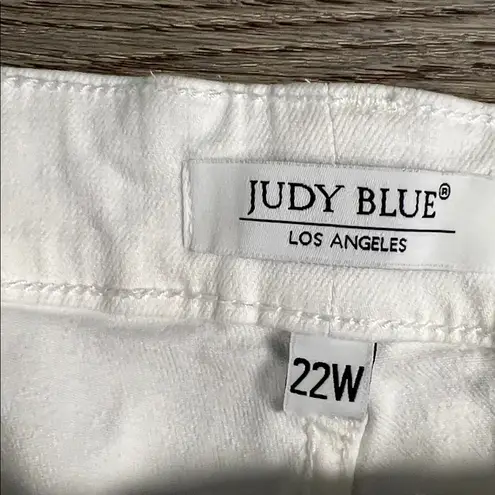 Judy Blue Women's White Boot Cut Jeans Size 22W