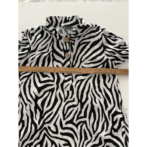 John Mark Zebra Tunic Size M Black White Oversized Lagenlook Wired Collar Size M