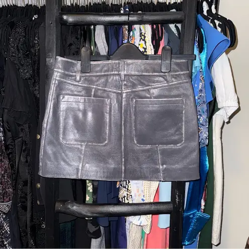 MICHAEL Michael Kors Burnished Charcoal Leather Utility Mini Skirt Gray Size 00